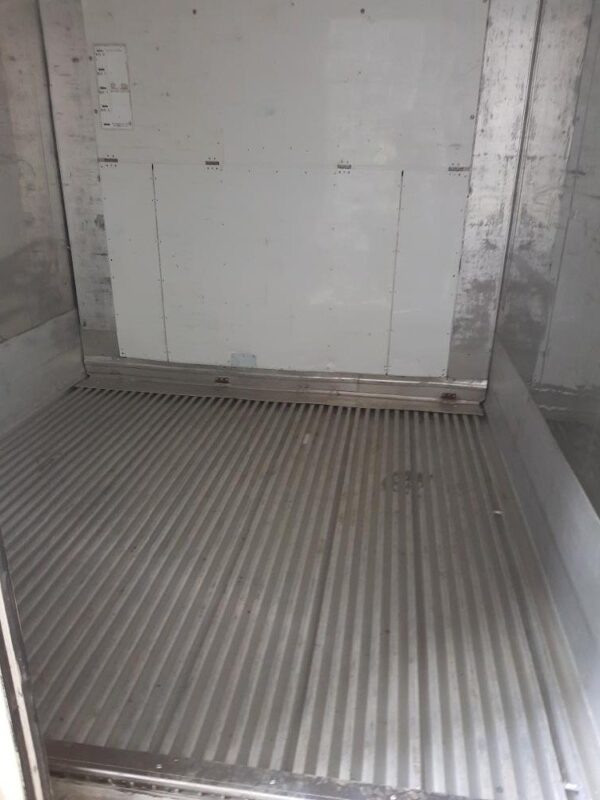 10ft x 8ft 10′ Reefer Container Used - Image 4