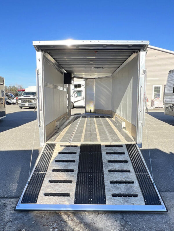 2024 Sno Pro 7.5x22 Aluminum 4 Place Trailer - Image 3