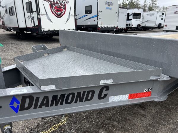 2024 Diamond C 8.5x20 20K Deckover Equipment Trailer w/ 72” Flip Knee Ramps - Image 7