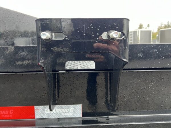 2024 Diamond C Deckover Equipment Trailer - Image 10