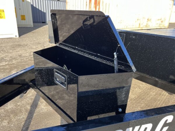 2024 Diamond C 8.5x22 7K Deckover Trailer w/Slide In Ramps - Image 11