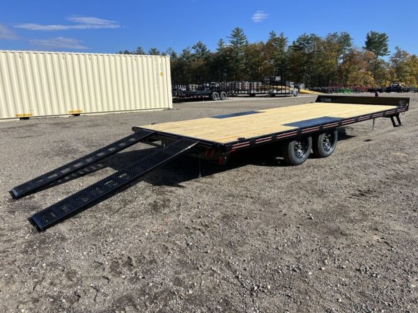 2024 Diamond C 8.5x20 7K Deckover Trailer w/Slide In Ramps - Image 12