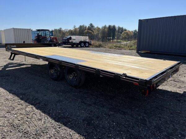 2024 Diamond C 8.5x20 7K Deckover Trailer w/Slide In Ramps - Image 5