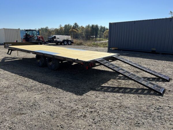 2024 Diamond C 8.5x20 7K Deckover Trailer w/Slide In Ramps - Image 3