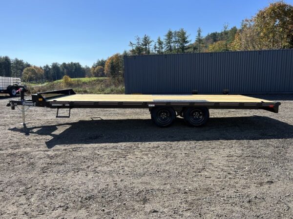2024 Diamond C 8.5x20 7K Deckover Trailer w/Slide In Ramps - Image 4